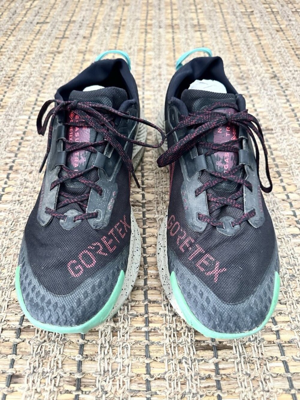 Nike Pegasus Trail 3 Goretex Gtx Men’s 11 Hiking Shoes Black/Beetroot/Turquoise